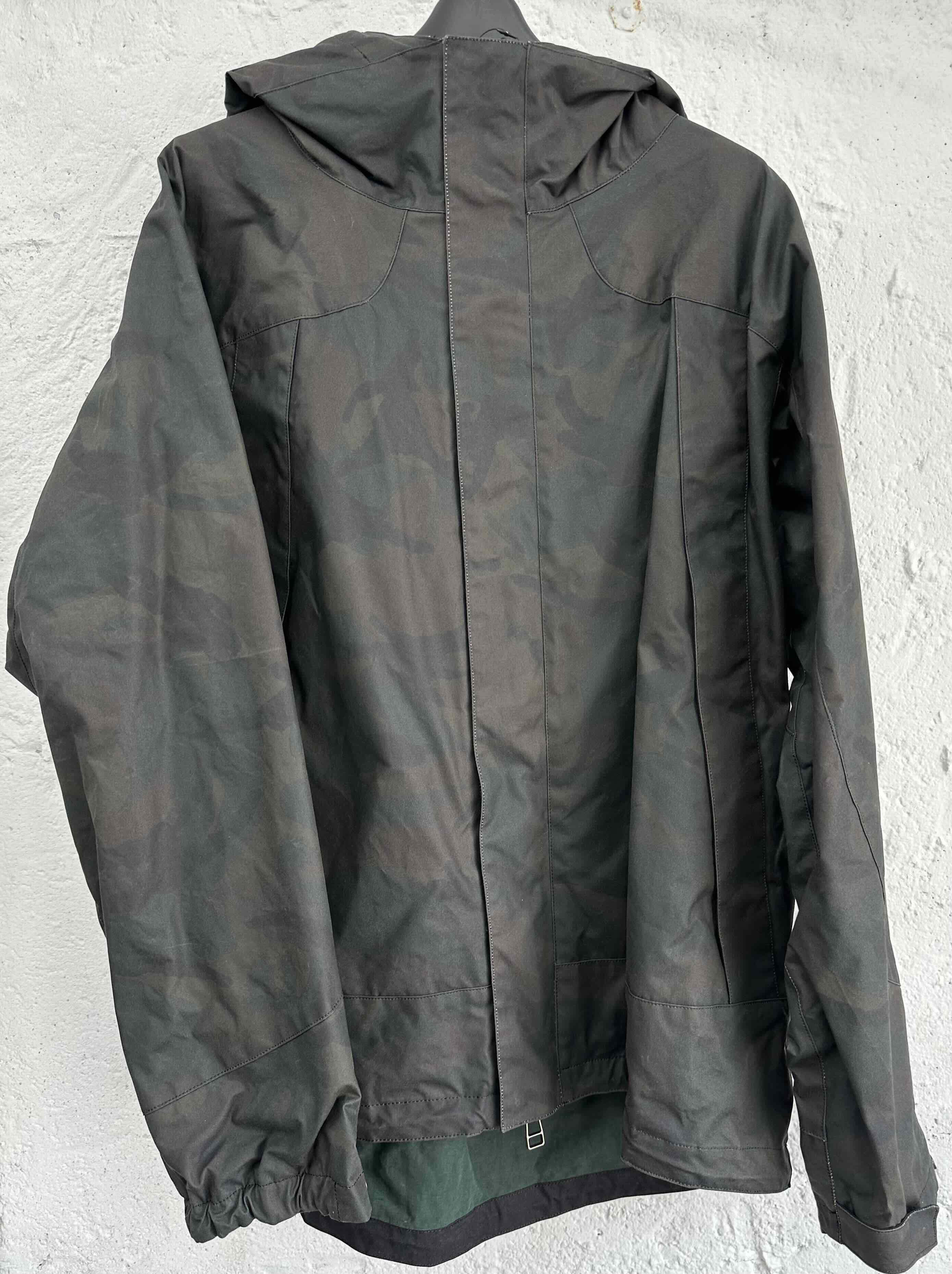 MALVINAS CAMO マルビナスカモ – auberge.shop